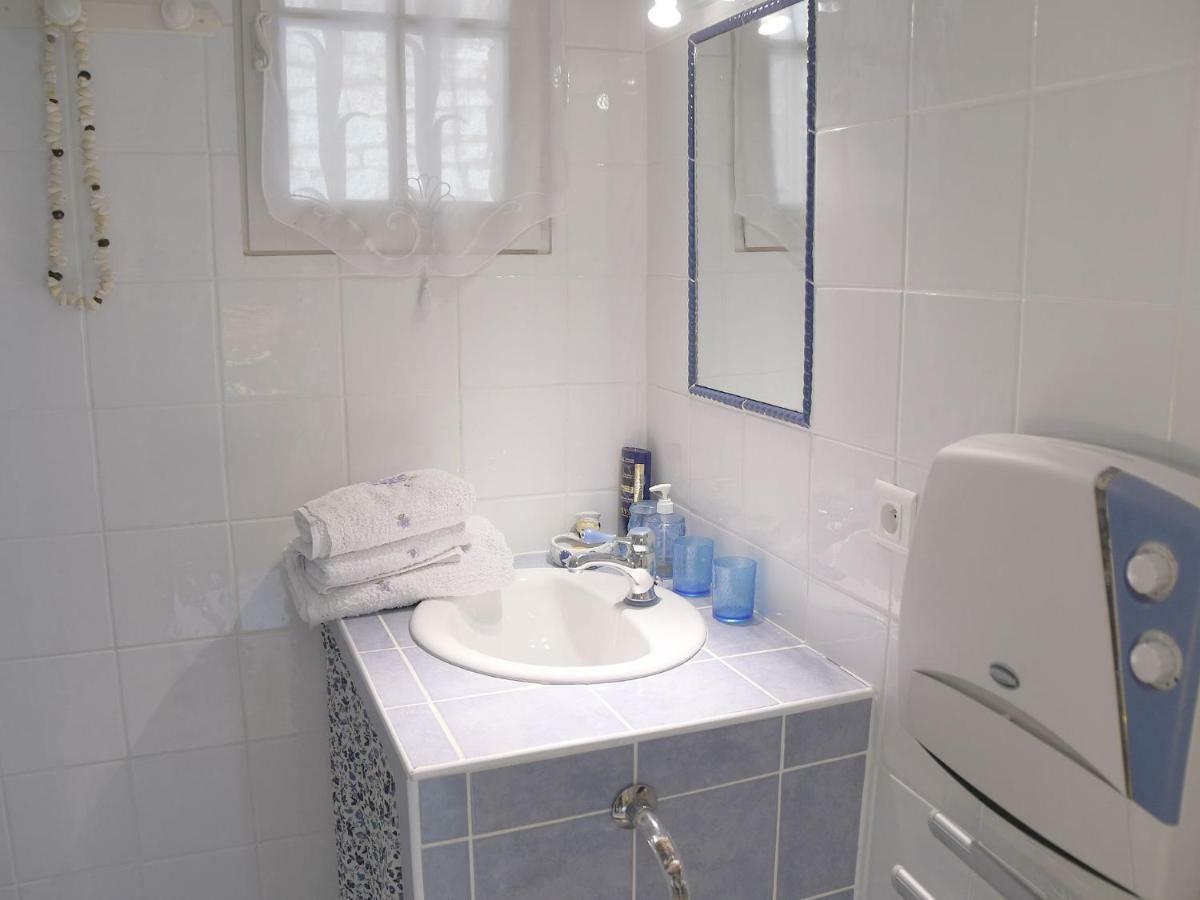 Les Chambres D'Adeline - B&B Murs  Esterno foto